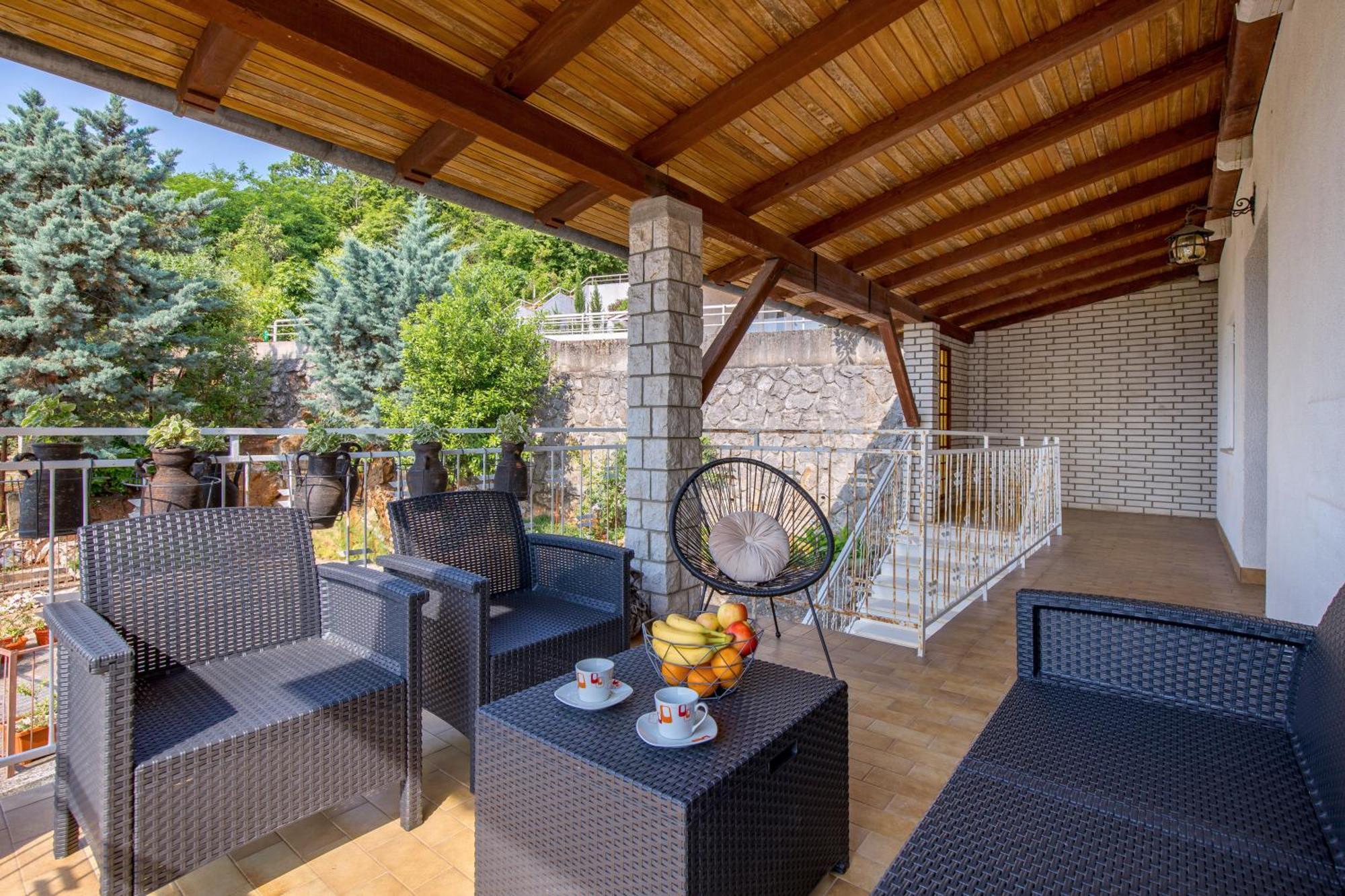 Apartment Div Ловран Екстериор снимка